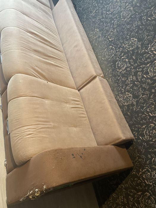 Продам б/у диван 3,5 метра