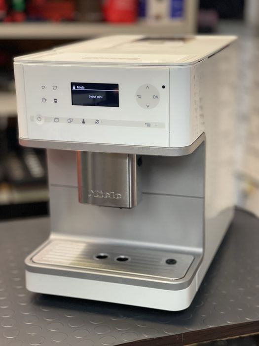 Miele CM61 - Кафеавтомати | Кафемашини - 6 месеца гаранция !