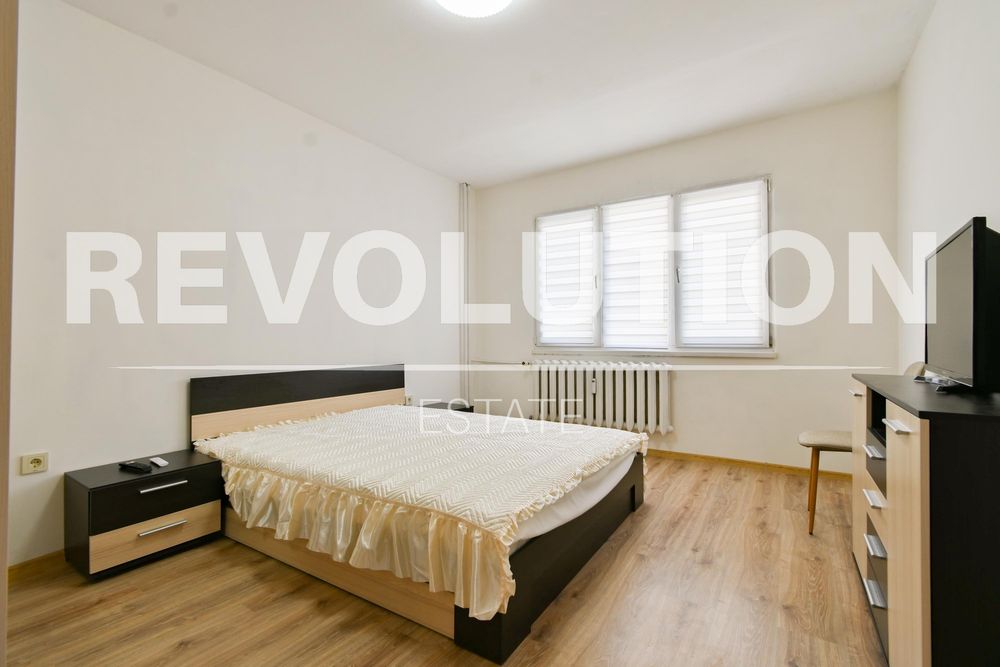 Дава се под наем Четиристаен апартамент в София, Банишора - 101 кв.м за 797.64 € - Снимка #6