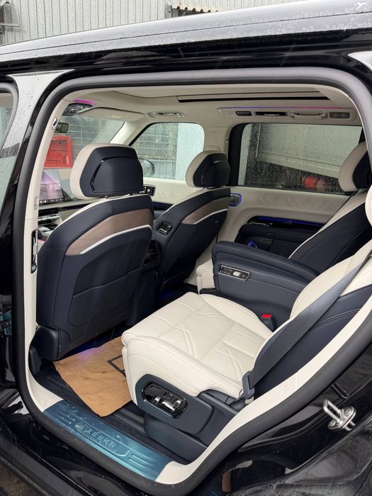 Zeekr 9x 50kw nd 40 full sideniya aylanadi