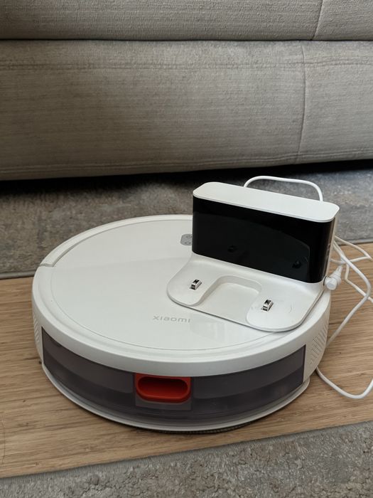 Продам робот пылесос Xiaomi
