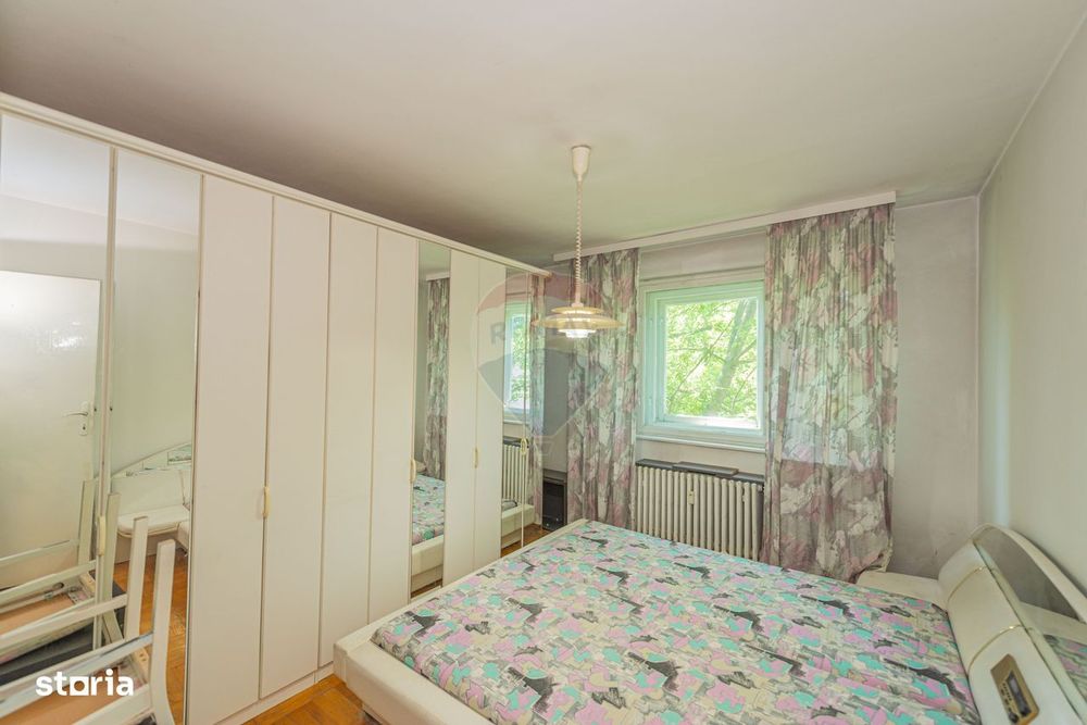Apartament cu 3 camere de vanzare, 57 mp, Auchan Crangasi, zona verde — fotografia 1