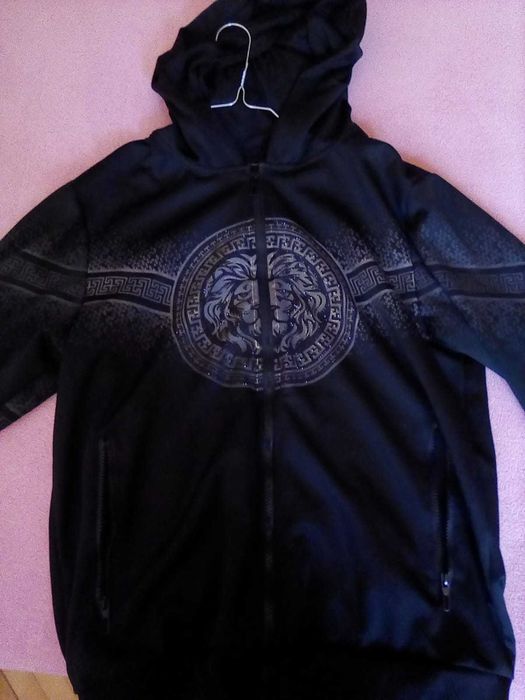 Jacheta cu fermoar gen bluza trening