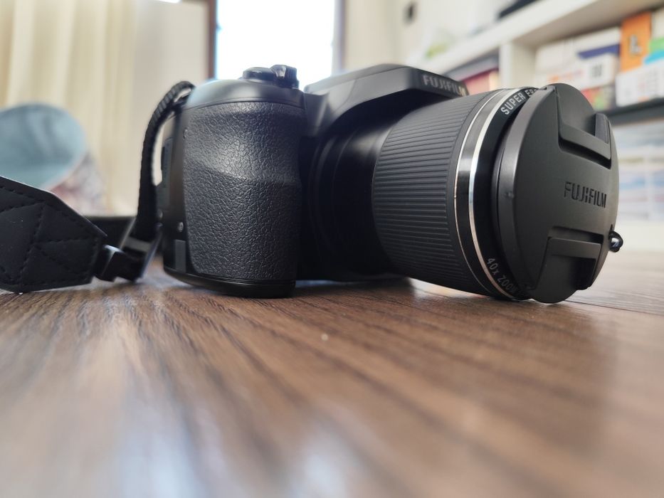Fujifilm FinePix S8200 – 40× оптичен Zoom | 16 MP | Full HD | 16 GB