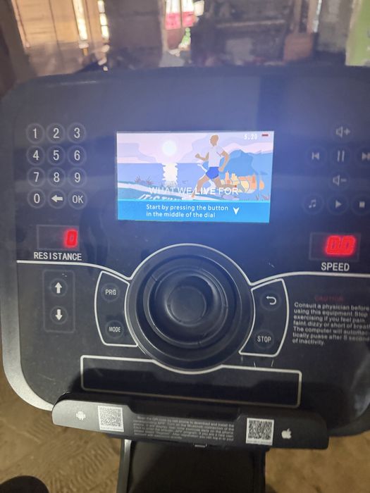 Bicicleta eliptica , rebrand Life Fitness