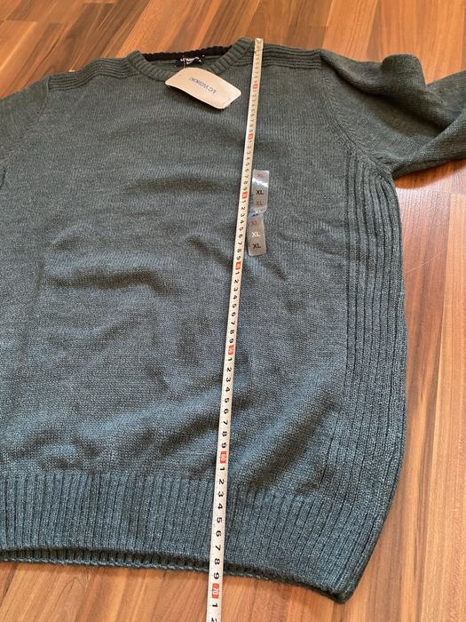 Мъжки пуловер LC waikiki