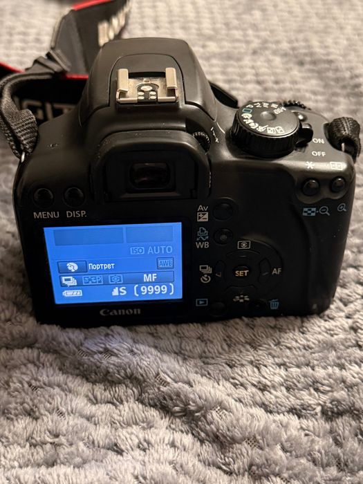 Продам профессиональный фотоаппарат