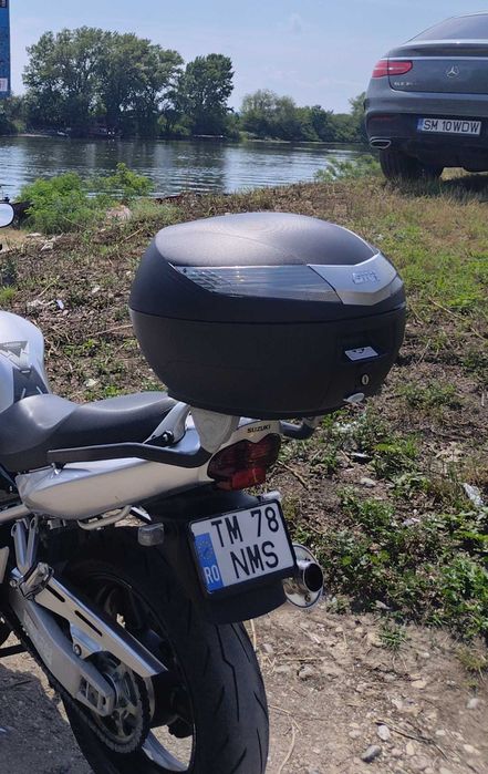 Motocicleta suzuki bandit 1200