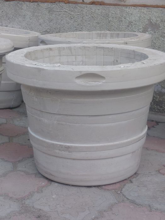 Продам Вазоны. Доставка