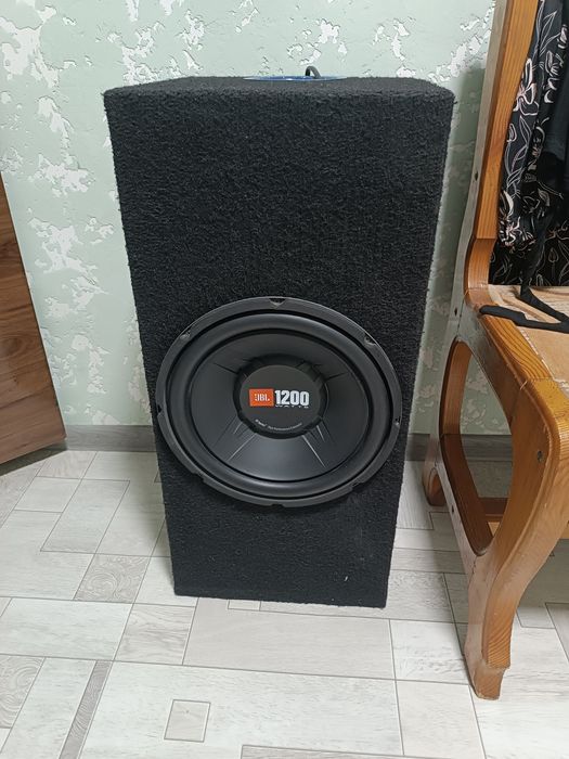 Продам Стерео Акустику цена указана на всё отдельно