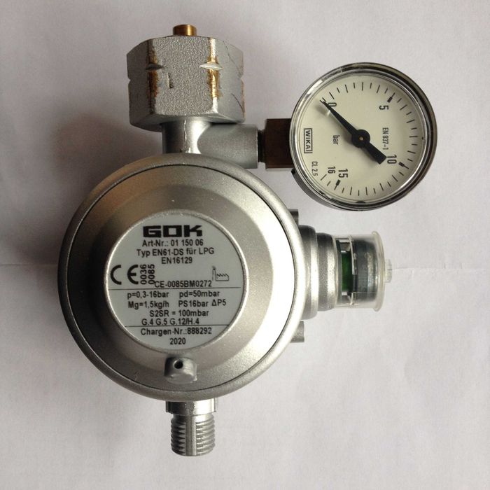 Регулятор давления с манометром для газового баллона
