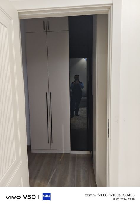 Яшнабод тумани Боку куча дом сотилади.8 этаж 45 м кв.