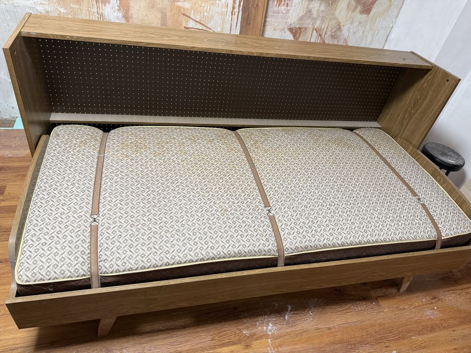 Сгъваемо легло (падащо) тип шкаф