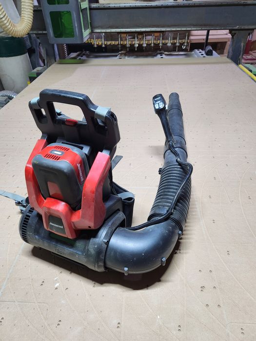 Suflanta Jonsered cu acumulator BB2258 Li
