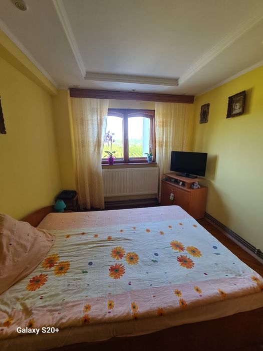 Apartament 2 camere Husi, jud. VS, mobilat, utilat