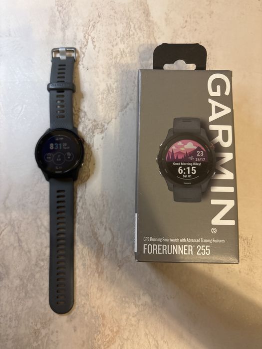 Garmin Forerunner 255