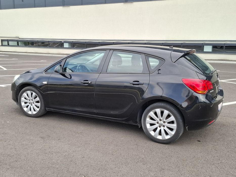 OPEL Astra 2010 — imagine 4