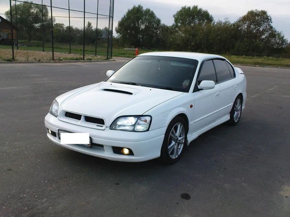 Subaru Legasy BH 2000 г.в. седан 2.0 турбо из Японии по запчастям