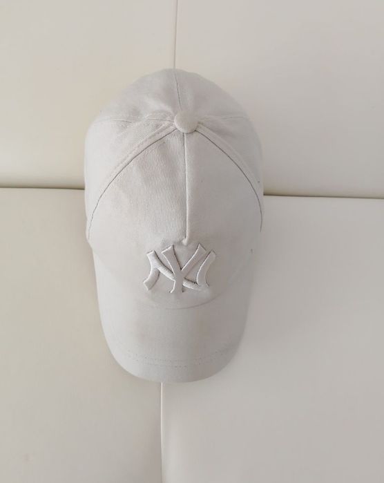 Vând Șapcă sport fashion NY,noua, calitate.reglabila.