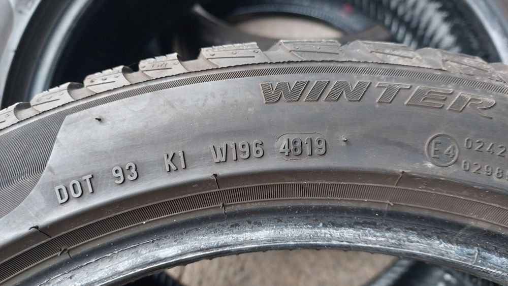 Зимни гуми 225/45/18 Pirelli Sottozero 3 4 броя
