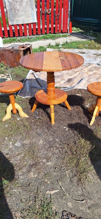 Продам стол со стульями