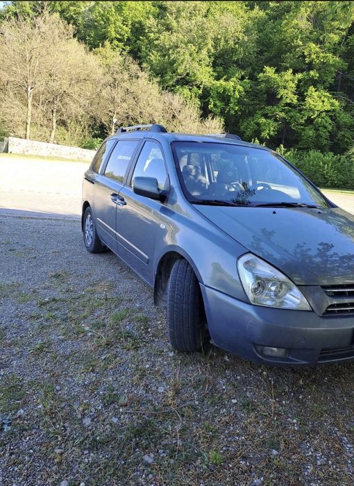Vand KIA Carnival