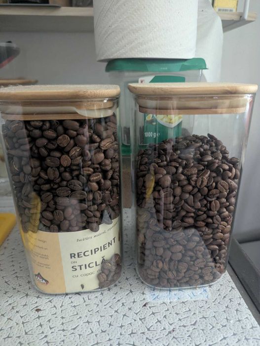 Lot cafea boabe Meridian Rendez-vous și MABÓ / Guava de specialitate (Peste 2kg total)
