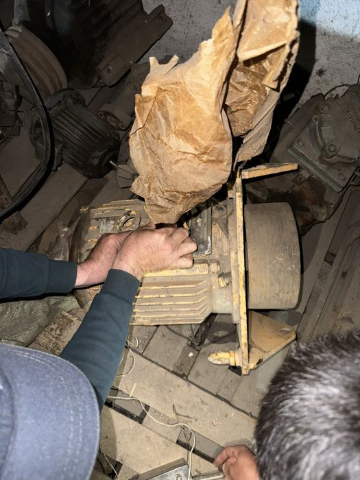 Мотор-редуктор продается 3-5 квт 100 оборотов