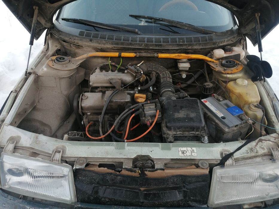 Продам ваз 2110.