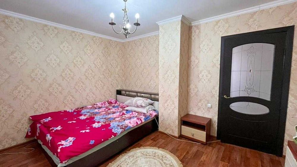 Продаю  % комнатный  дом СЗЖР