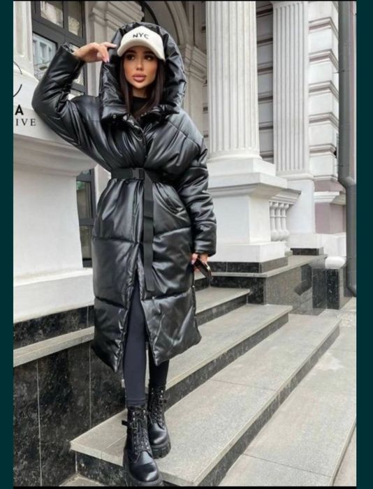 Продам новый пуховик!