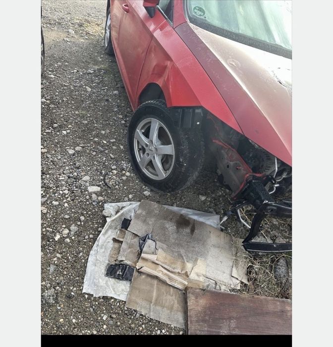 Кола за части:Seat Leon
