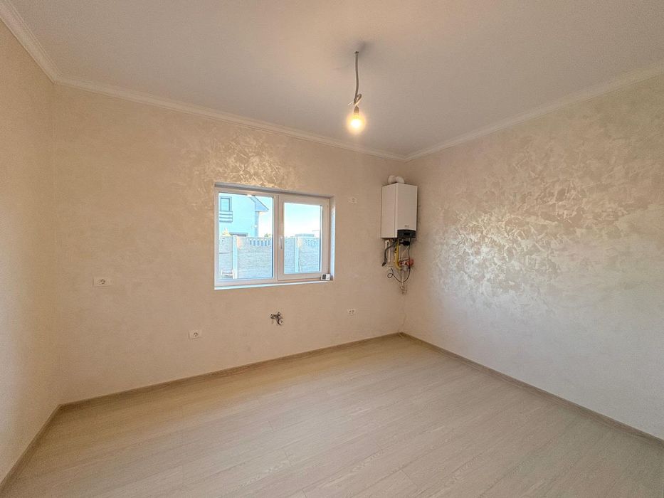 Duplex cu 4 camere si bucătărie închisă | Mosnita Veche