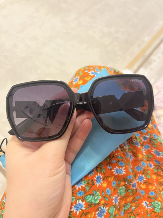 Солнечные очки новые