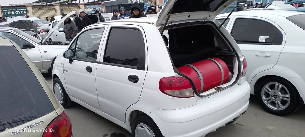 Mashina xolati yaxshi pul zarurligi uchun soteman halol mashina