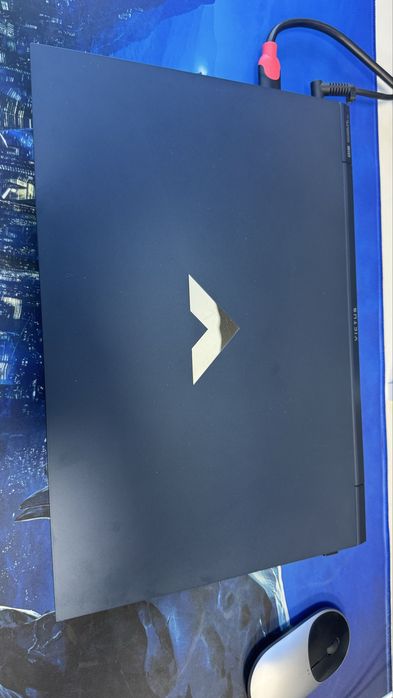 Hp  Victus Core i7 12700h