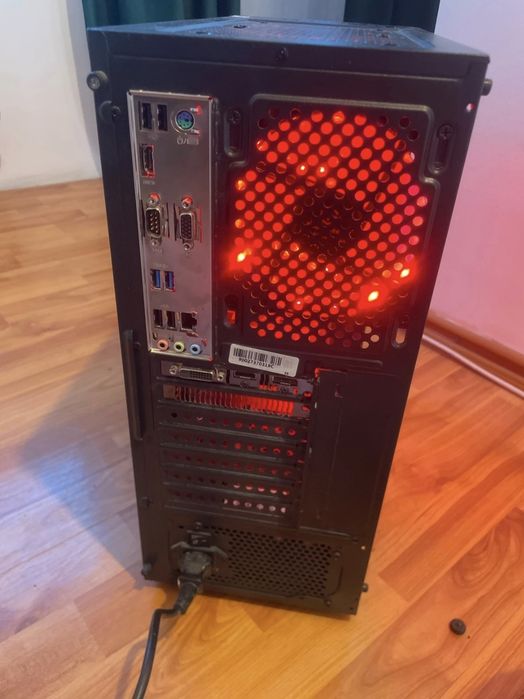 Pc gaming low mid