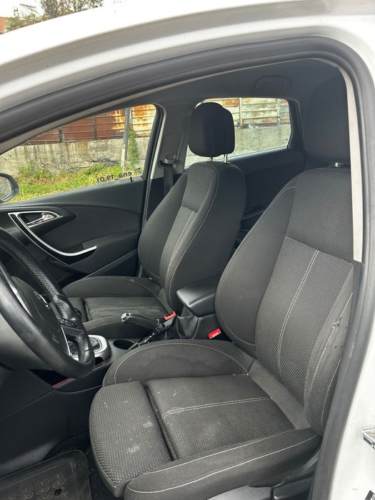 Opel Astra J Lim. 1.7 diesel 110 hp 2012