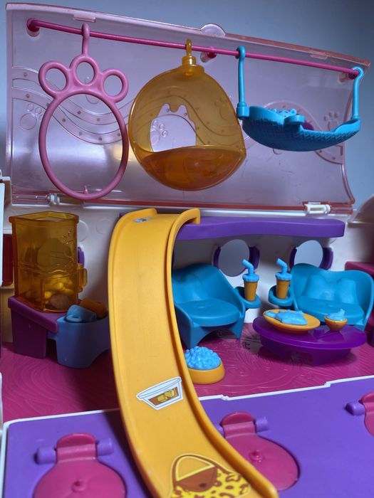 Игрушечный самолет LPS