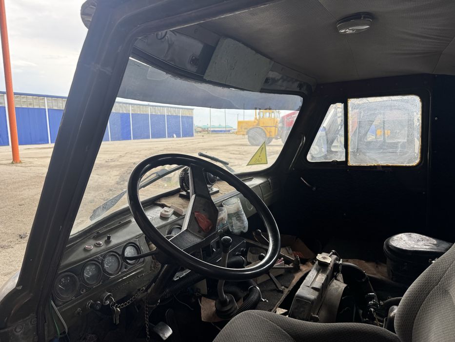 Уаз молоковоз в хорошем состоянии