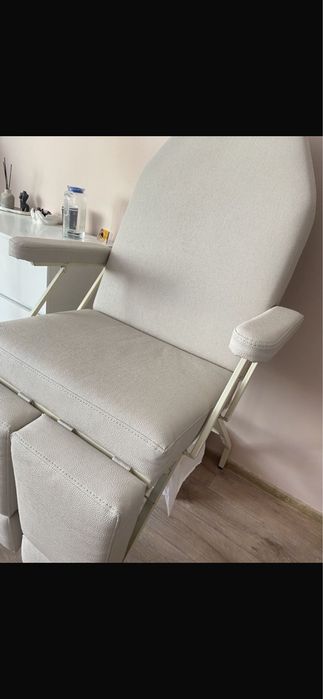 Продам педекюрное кресло