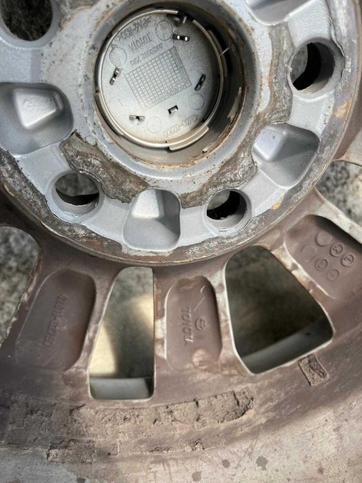 Гуми с джанти за автомобил