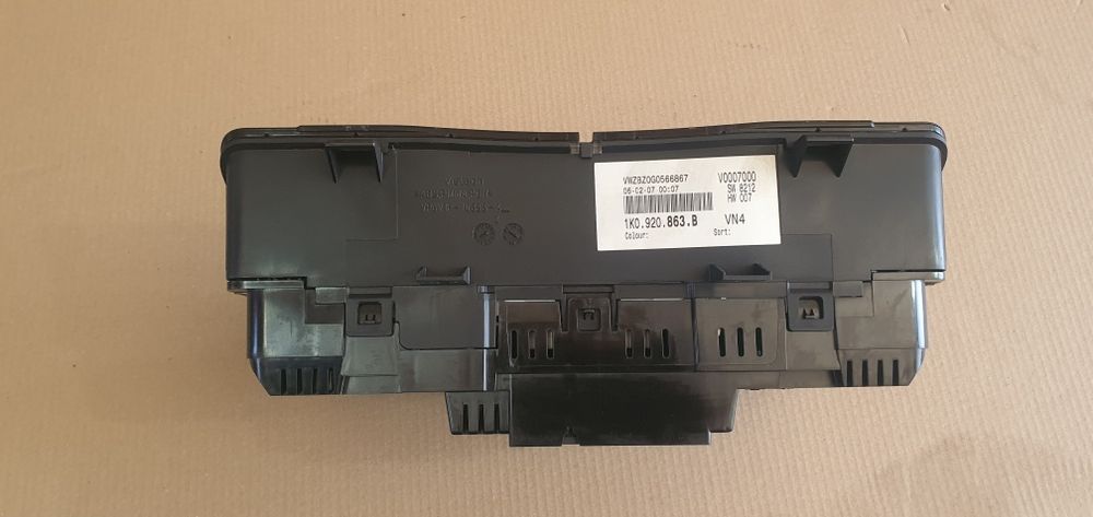 Ceasuri bord golf 5 plus 1K0920863B