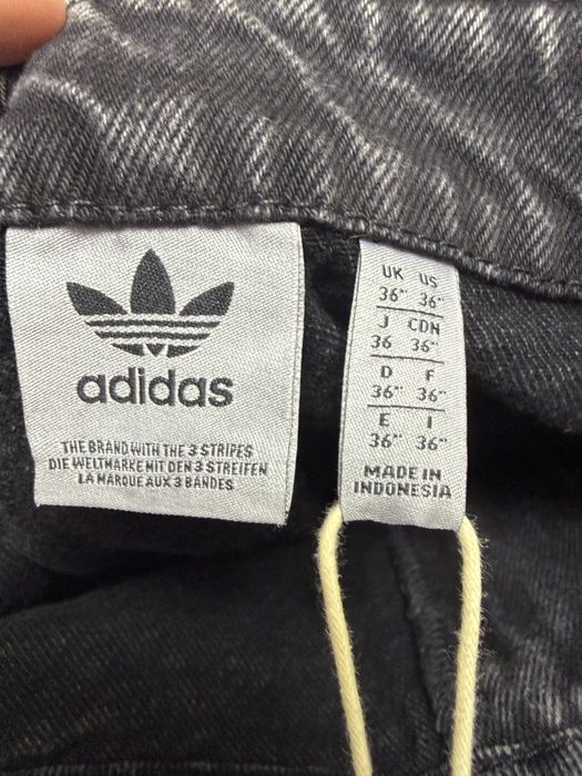 Джинсы женские adidas (размер L)