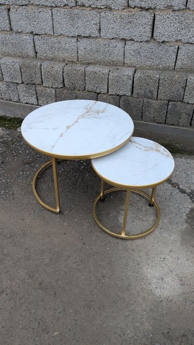 Круглый двойной журнальный столик