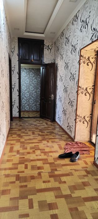 Провдется квартира  возле 13 школы Galaba 7B