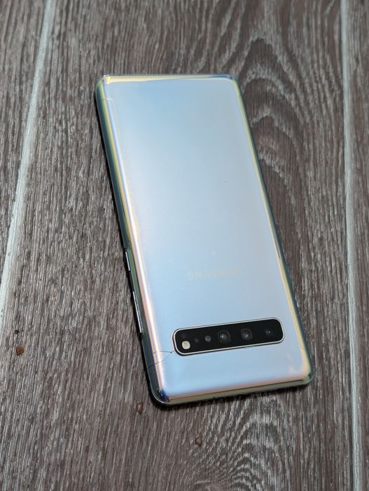 Samsung S10 Plus 256 gb Ram 8 5G andr
