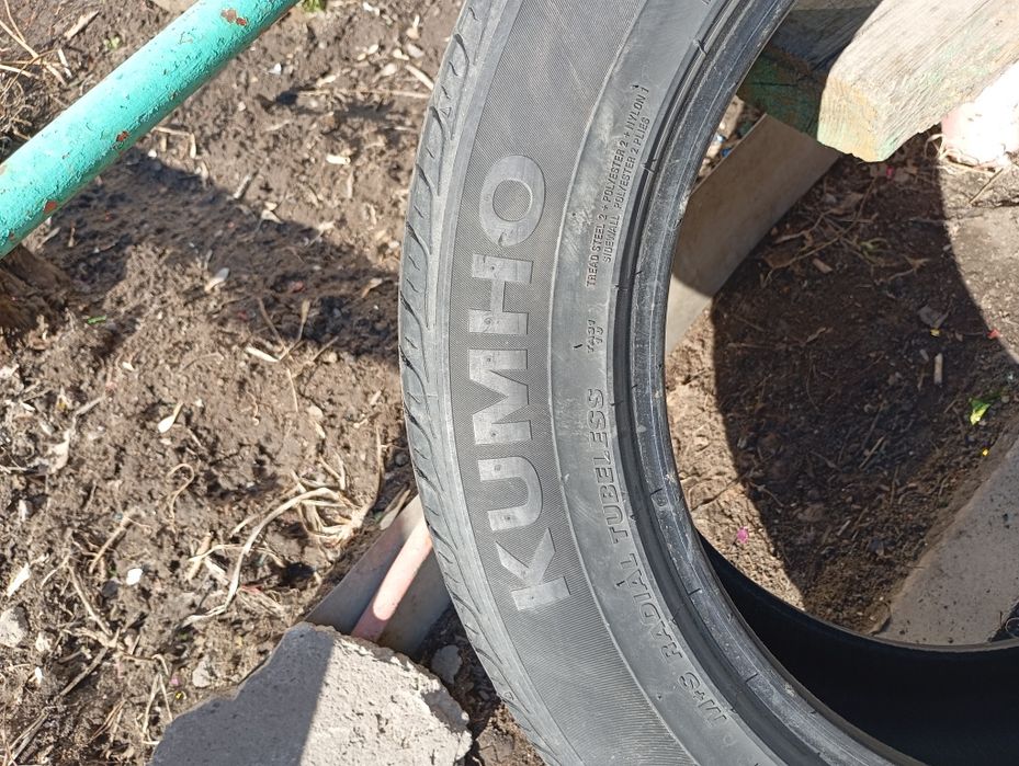 Продам шины б/у парные