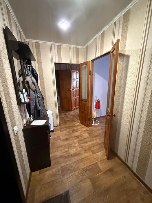 Сдам 2 комнатную квартиру
