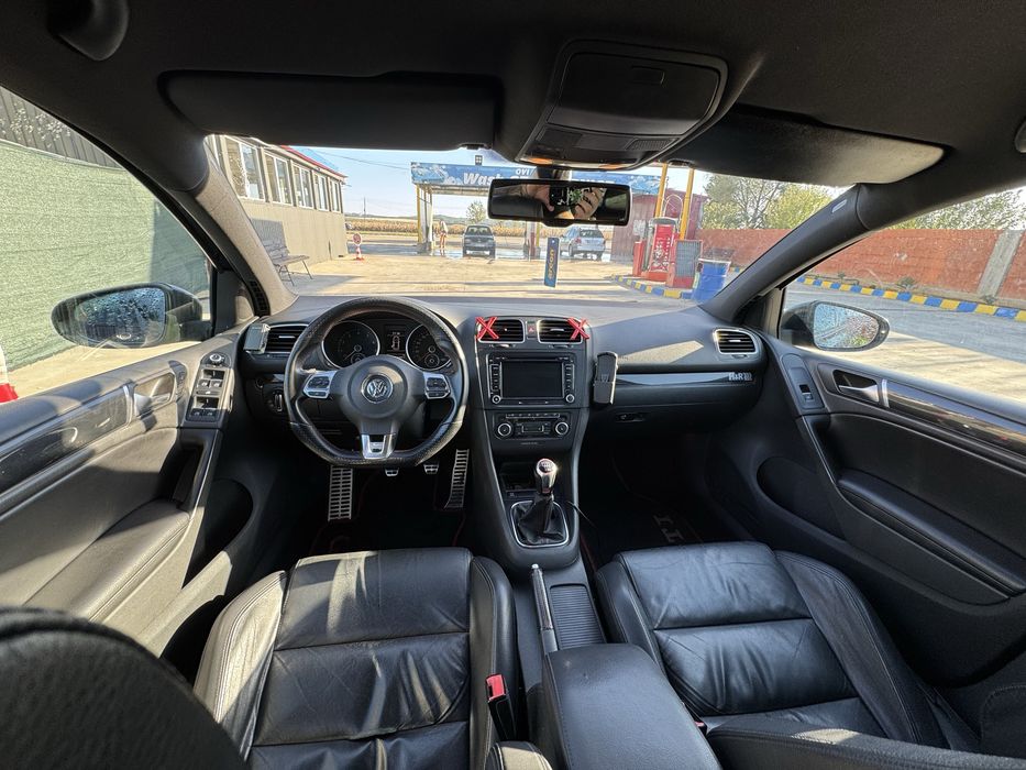 VOLKSWAGEN Golf 2011 — imagine 4
